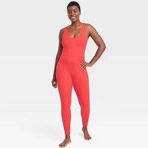 NWT All in motion brushed sculpt scoop neck bodysuit size XL